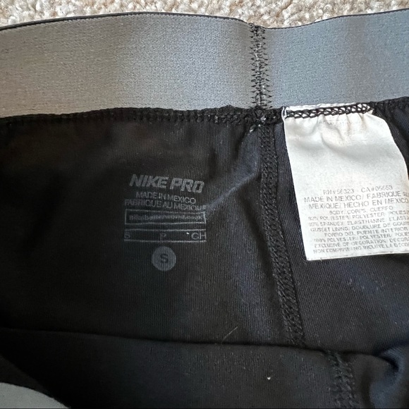 Nike pro 6” biker shorts - Picture 3 of 6